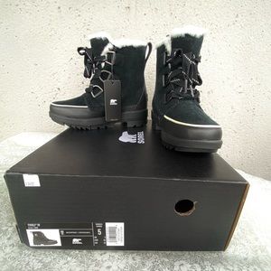 Sorel Tivoli IV waterproof rain/ snowboots size5